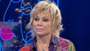 Carmen Russo rompe il silenzio sul gossip di flirt con Stefano De Martino
