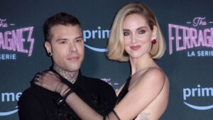 “Chiara Ferragni da uno dei più famosi divorzisti d’Italia”: il team dell’imprenditrice smentisce