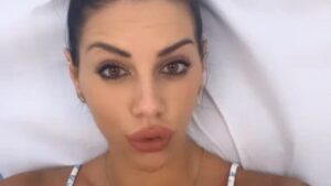 Antonella Fiordelisi, nessun flirt con De Martino: “Gossip beceri, ci penseranno gli avvocati”
