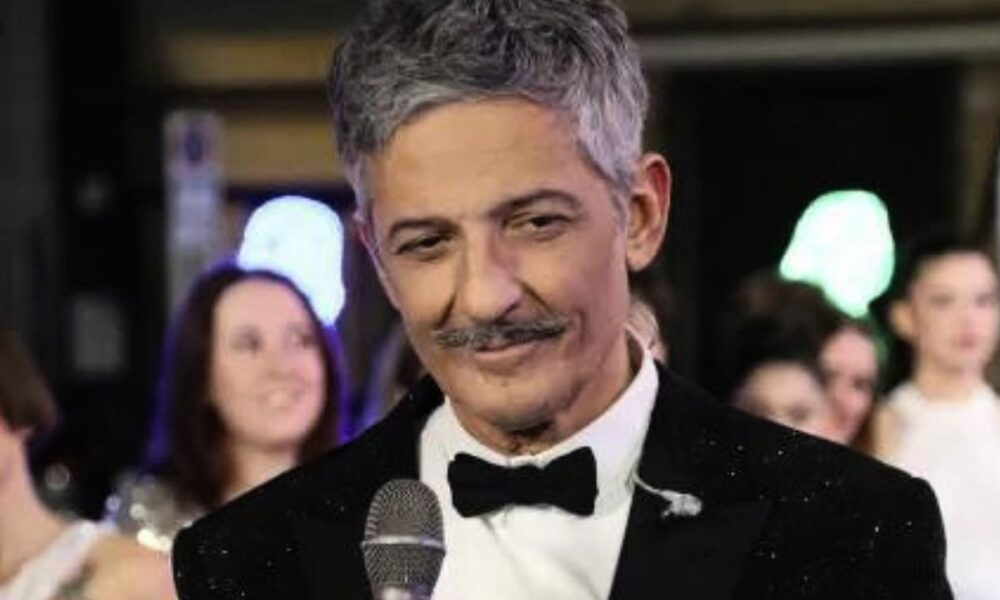 Fiorello, tutto pronto per Sanremo: l’annuncio sui social
