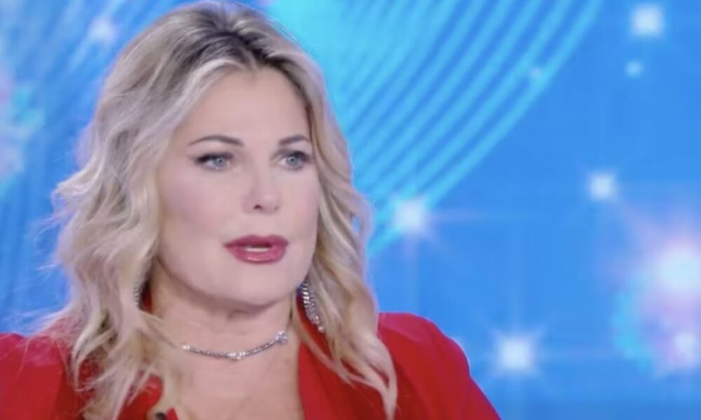 Patrizia Pellegrino: “Posare nuda mi costò il fidanzamento con il principe Alberto”