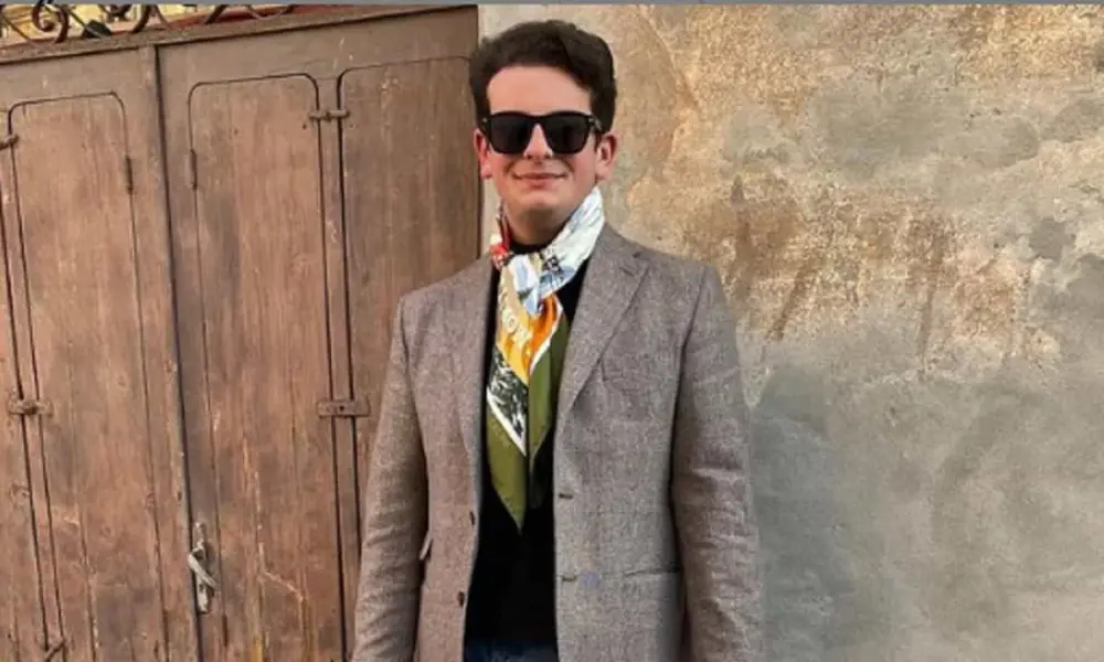 La Nobiltà di Carta: La Decadenza di un Influencer tra Luxo e Finzione sui Social