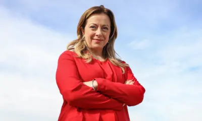 giorgia meloni comizio potenza