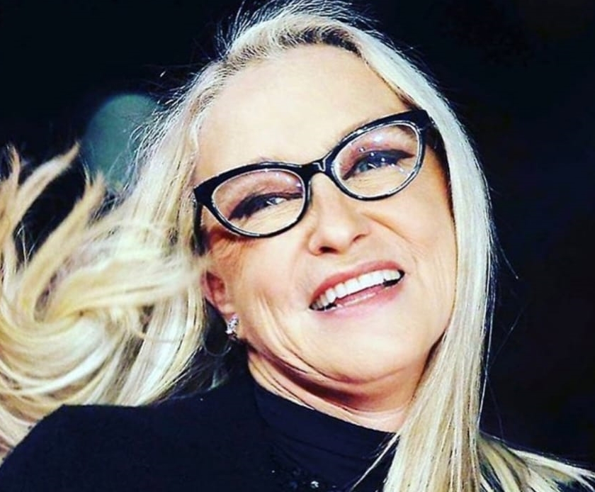 Eleonora Giorgi radiosa al matrimonio del figlio Andrea Rizzoli 41 eleonora giorgi matrimonio figlio