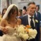 nek accompagna all'altare la figlia acquisita
