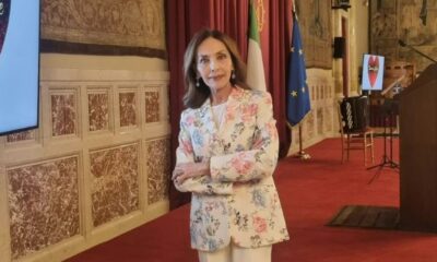 E' morta maria rosaria omaggio