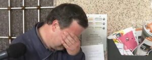 Lorenzo Carbone confessa in diretta di aver ucciso la madre