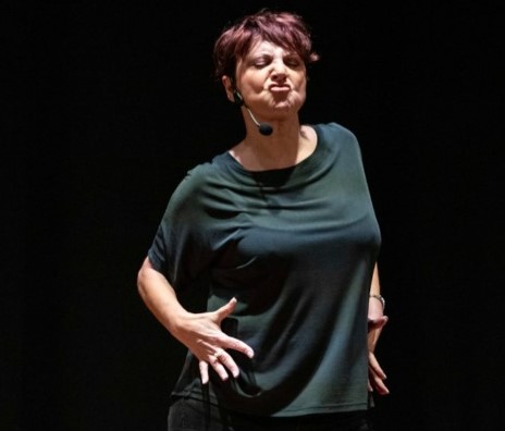 debora villa teatro