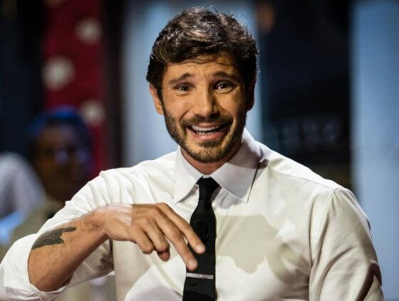 gabriella spagnuolo paparazzata con stefano de martino