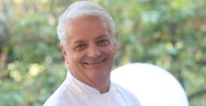 Iginio Massari Premiato a Ponte di Legno: L’Eccellenza Incontra il Sentimento