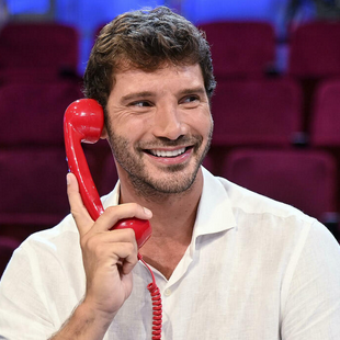 Stefano De Martino e Angela Nasti: amore confermato tra videochiamate e maglia del Napoli 46 stefano 1
