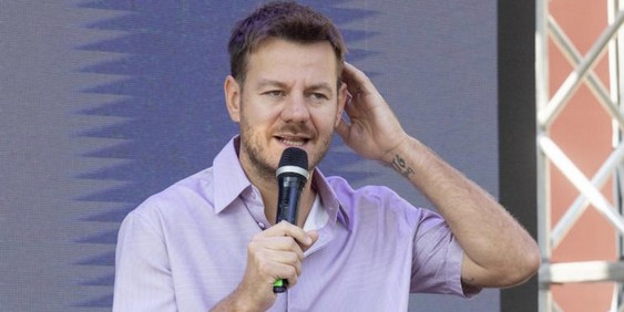 Alessandro Cattelan e la Rai: Fine di un'Era, Inizio di Nuove Sfide 42 alessandro cattelan 2