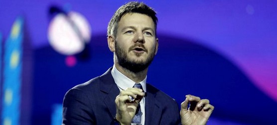 alessandro cattelan 3