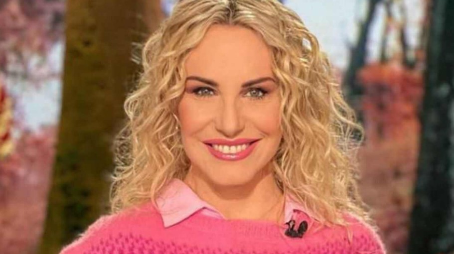 Antonella Clerici "Vomita la Verità" sulla Storica Rissa in TV con Mara Venier: "Tremavano i Muri!" 41 antonella clerici