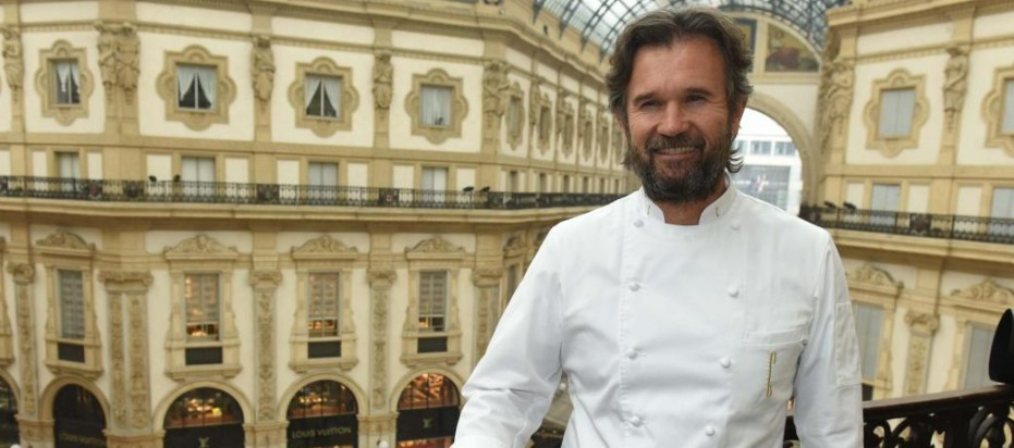 Carlo Cracco Sbarca in Sardegna: Com'è il Nuovo Ristorante Gourmet Vista Mare al Forte Village 42 carlo cracco 1