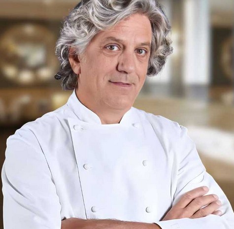 Giorgio Locatelli: Età, Altezza,Vita Privata, Carriera e Curiosità dello Chef Stella Michelin che Ha Conquistato la TV 47 giorgio locatelli 1