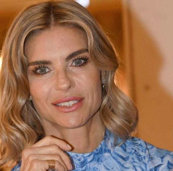 martina colombari