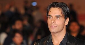 Massimiliano Morra: Età, Altezza, Carriera e Vita Privata dell’Attore Siciliano tra Fiction e Concorsi di Bellezza