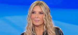 Selvaggia Lucarelli e il Dolce Ricordo della Mamma: «In Questo Regalo c’è L’Ultima Traccia della Sua Essenza»