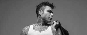 Fedez alla Festa dello Stocco: “Mi Prendono in Giro, Siate Orgogliosi di Voi”