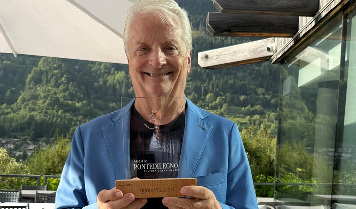 Iginio Massari Premiato a Ponte di Legno: L'Eccellenza Incontra il Sentimento 42 iginio massari ponte di legno premio