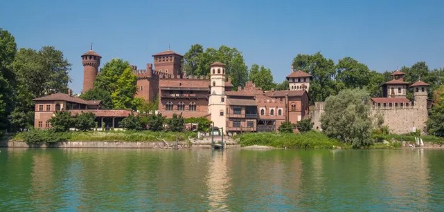 Torino: 15 Cose da Vedere Assolutamente nella Città Sabauda 44 parco del valentino a torino