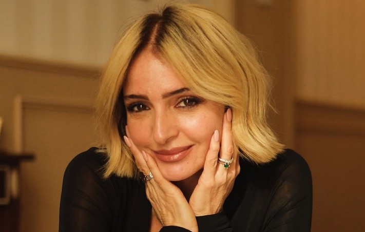 Ritorno Col Botto ad Amici: Veronica Peparini di Nuovo Prof di Danza, Fuori Deborah Lettieri 42 veronica peparini 1