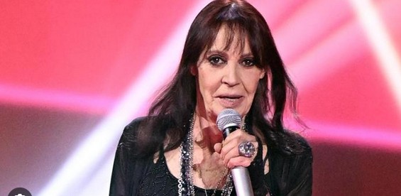 Viola Valentino e il Paragone con Elodie: Lo Scontro Generazionale sull'Eros e la Musica 42 viola valentino elodie