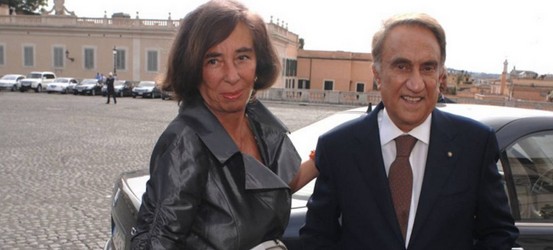 Addio a Emilio Fede: Il Decano del Giornalismo Televisivo si Spegne a 94 Anni 44 emilio fede moglie