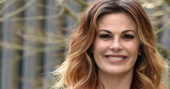 Vanessa Incontrada: Età, Altezza, Carriera, Vita Privata, Figlio, Zelig, Moda, Curiosità 42 vanessa incontrada 1