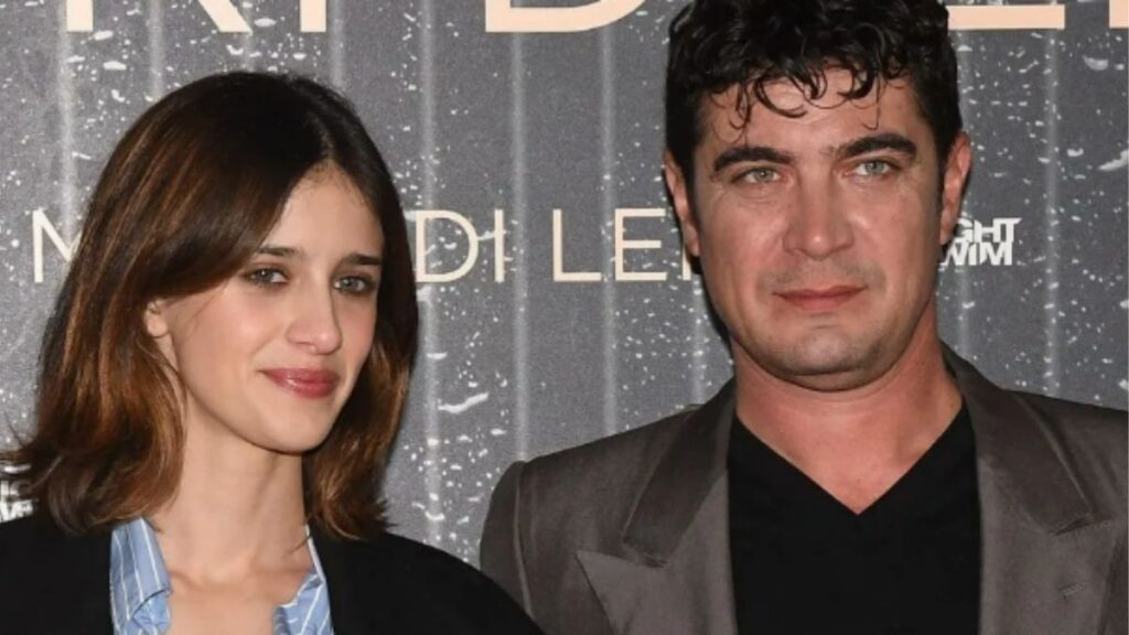 Benedetta Porcaroli a Verissimo: “Con Riccardo Scamarcio è la storia più lunga della mia vita” 47 benedetta porcaroli e riccardo scamarcio 2
