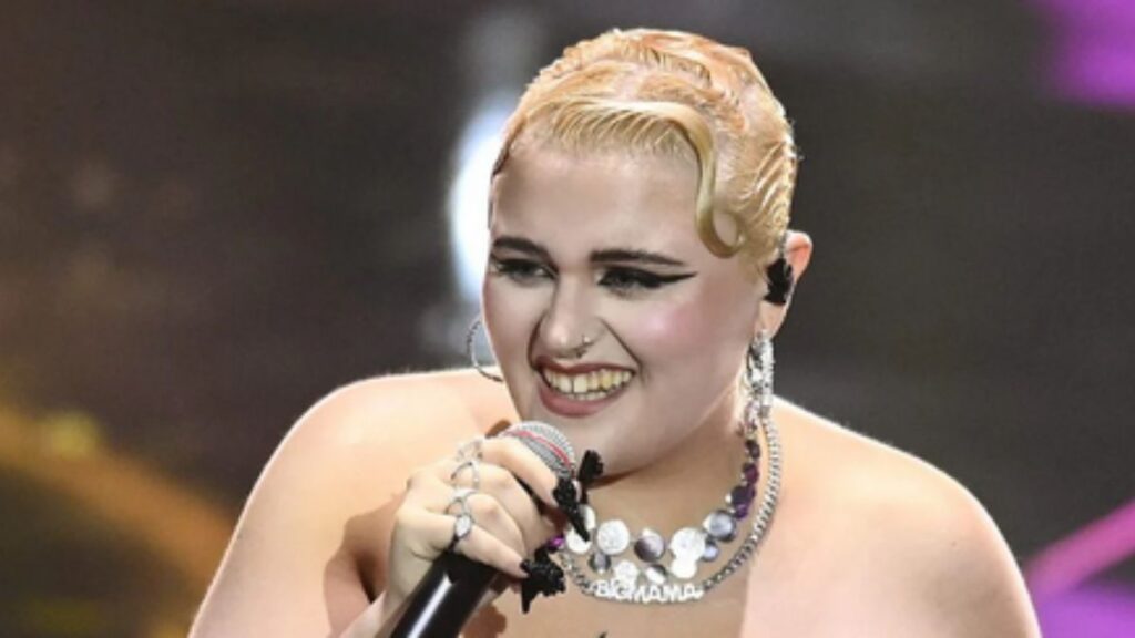 🎤 BigMama a Belve: Le Ferite dell'Autolesionismo e la "Fan del Sesso Libero" 42 bigmama 1