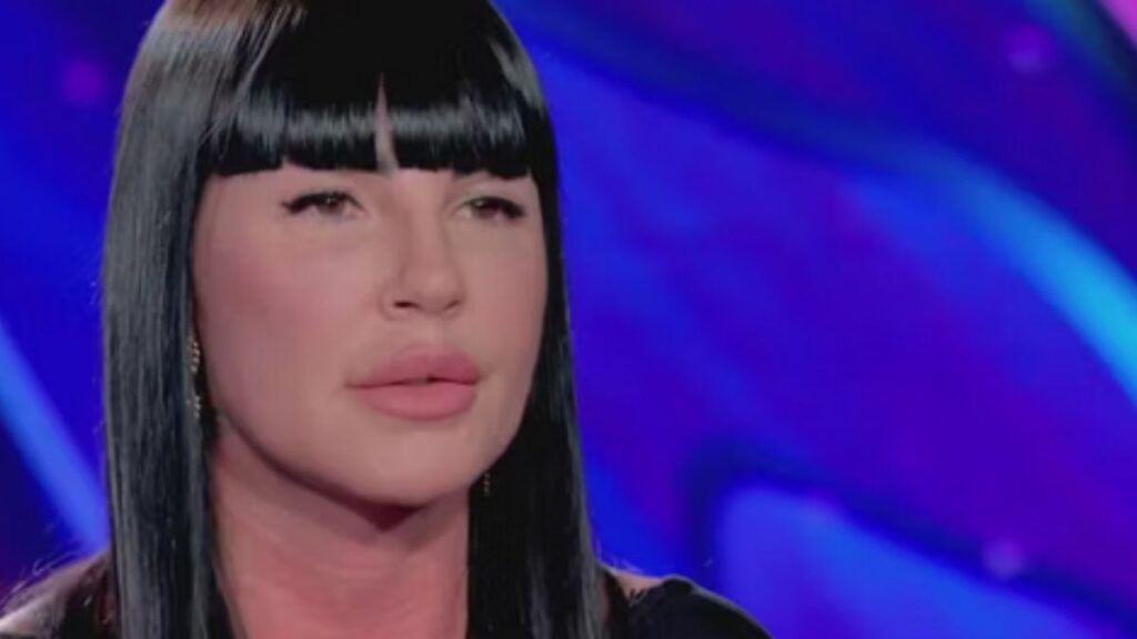 💔 Caso Mark Caltagirone: Eliana Michelazzo in Lacrime: "La Truffa Amorosa Mi Ha Rovinato la Vita" 42 eliana michelazzo 1