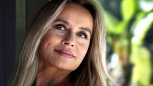 🎂 Chi è Gloria Guida: età, carriera, vita privata, Johnny Dorelli, figli