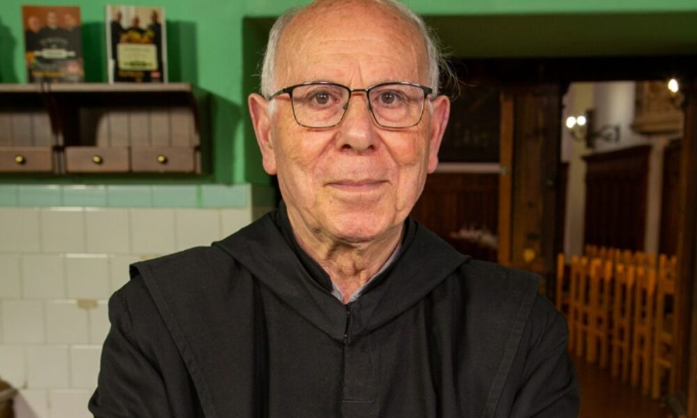 🙏 Don Anselmo Lipari: “81 Anni Intensi. Anch’io Temo la Morte, ma Confido in Dio”