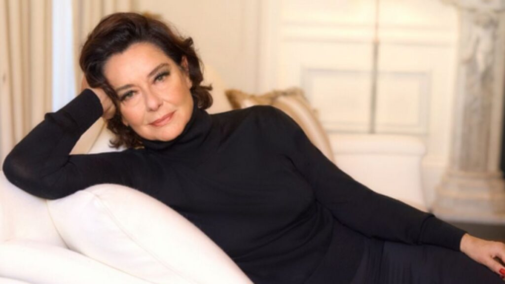 Monica Guerritore: Passione, Carriera e il Mistero di “Inganno” 48 monica guerritore