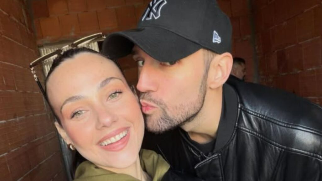 🏡 Il "Grande Passo" di Rosalinda Cannavò e Andrea Zenga: La Nuova Casa di Proprietà 43 rosalinda cannavo e andrea zenga