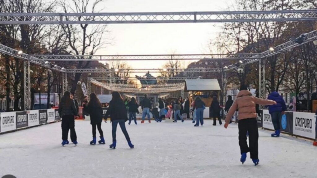 torino a natale pista di pattinaggio