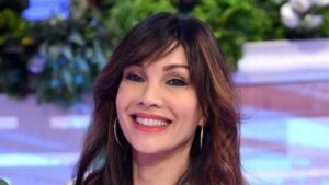🎤 Luisa Corna cosa fa oggi: L’Elegante Ritiro dalla TV e il Matrimonio con Stefano Giovino