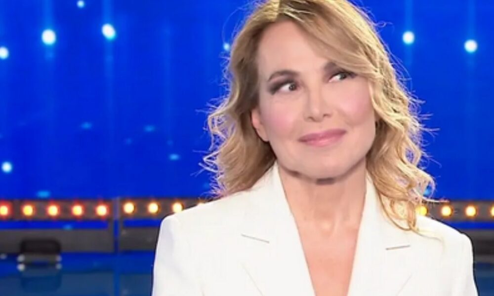❤️ Barbara D’Urso a Domenica In: Tra Ballando, Figli e il “Principe Azzurro” Introvabile