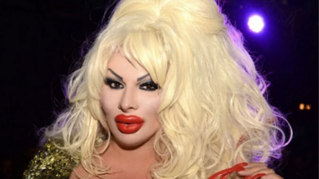 🔥 Elenoire Ferruzzi Contro Francesca Fagnani e Belve: "Fallita, Programma di M***a" 48 elenoire ferruzzi 2