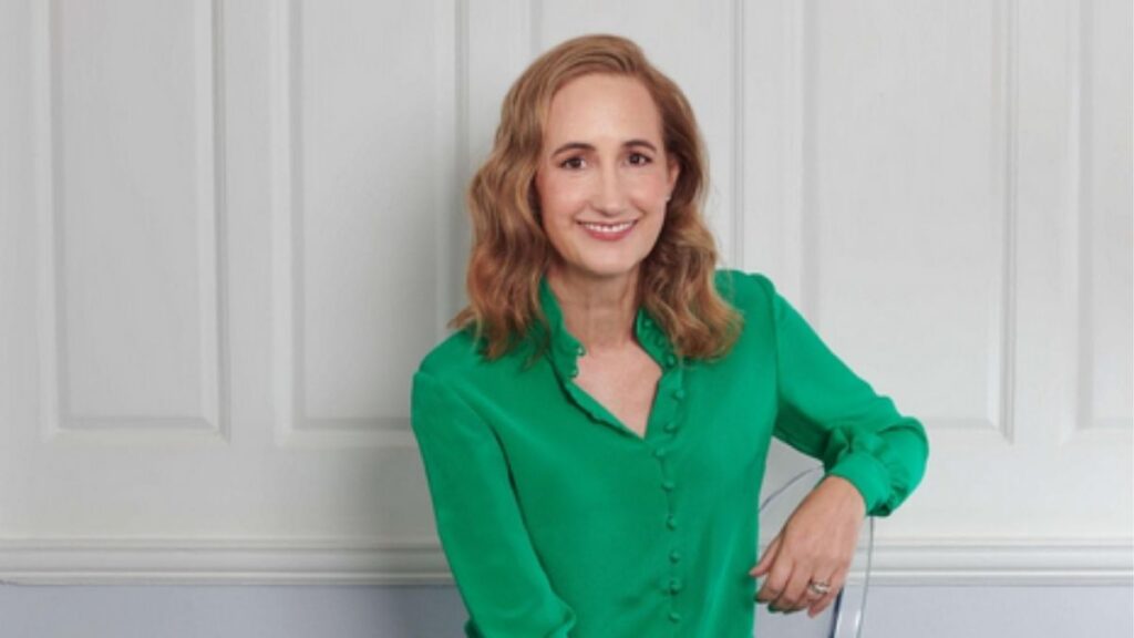 🖤 Addio a Sophie Kinsella: L'Eredità della Regina del "Chick Lit" 48 sophie kinsella 1