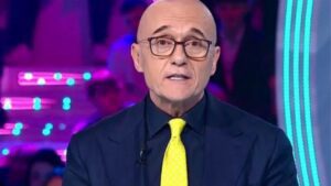 Caso Signorini-Corona: la battaglia legale coinvolge i social media