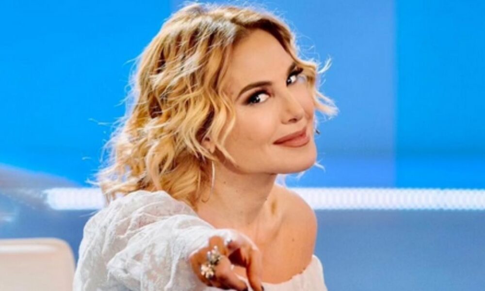 Brutta notizia per Barbara D’Urso: la Rai le chiude le porte