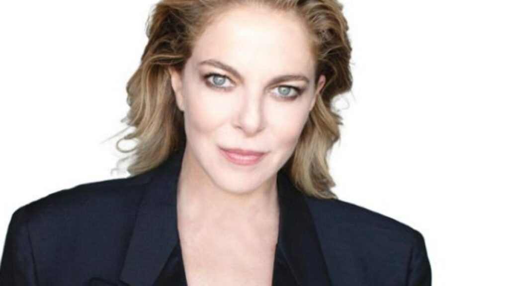 Claudia Gerini: biografia, carriera e vita privata di una protagonista del cinema italiano 48 claudia gerini 3