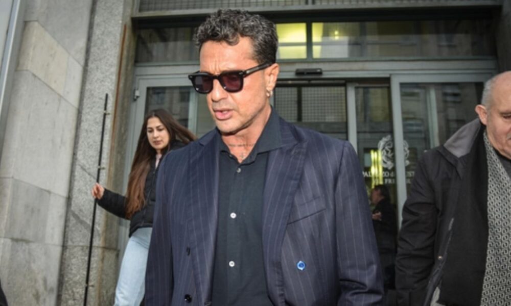 Agcom mette sotto osservazione “Falsissimo”: al vaglio le puntate di Fabrizio Corona su Signorini e Mediaset