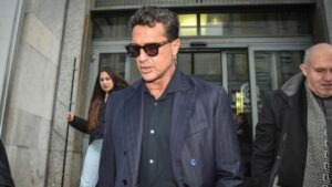 Agcom mette sotto osservazione “Falsissimo”: al vaglio le puntate di Fabrizio Corona su Signorini e Mediaset