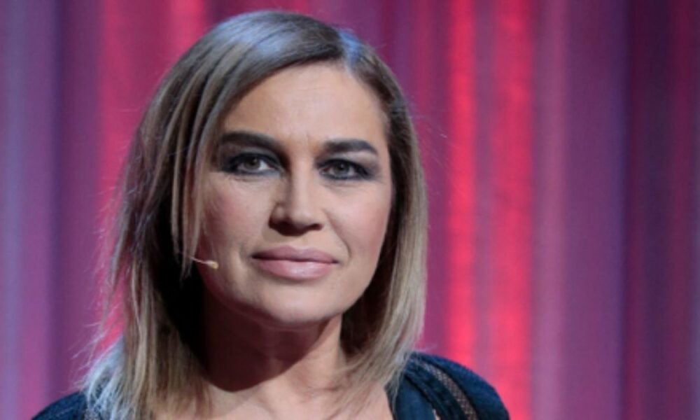Lory Del Santo Accusata di Diffamazione per le Dichiarazioni su Sergio Leone: Coinvolta anche Caterina Balivo
