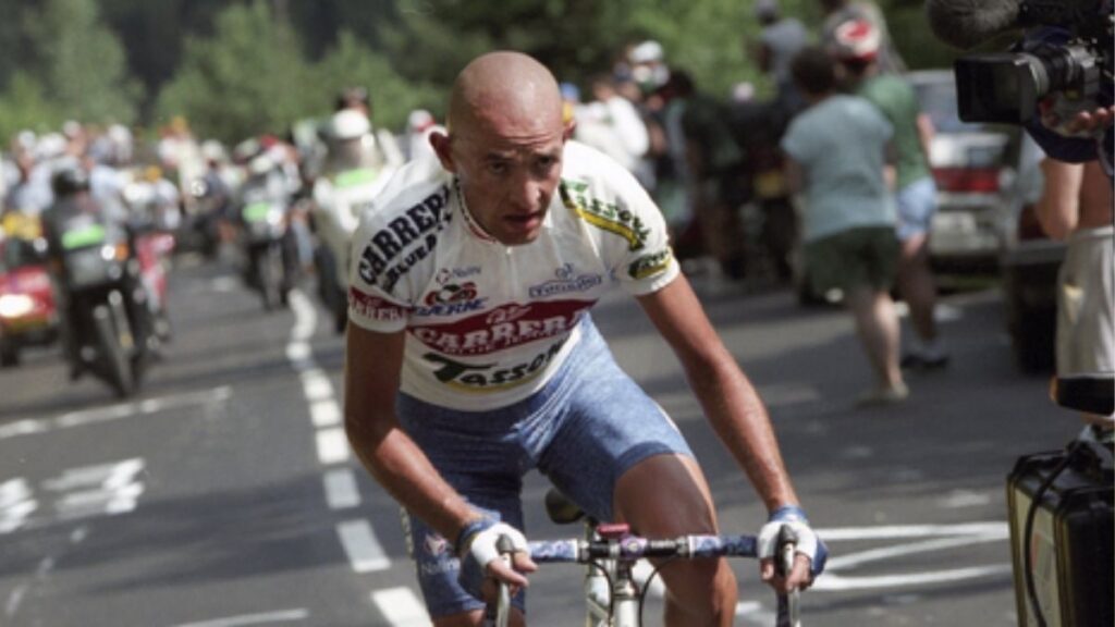 Marco Pantani, il Pirata del ciclismo: la storia, le vittorie e il dramma di un campione senza tempo 48 marco pantani 2
