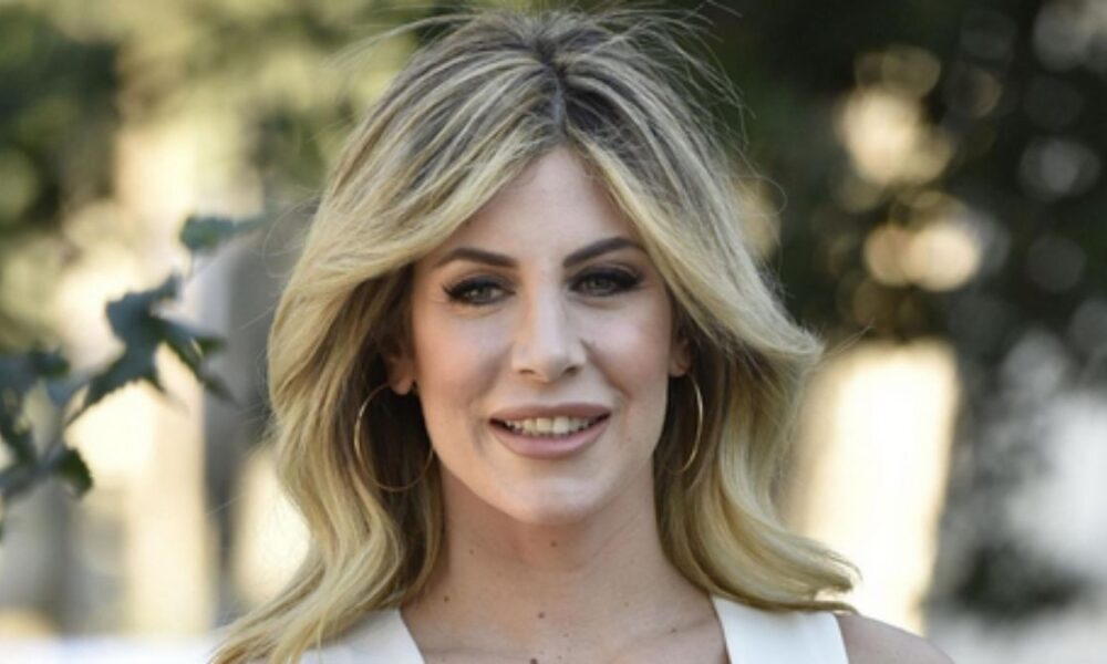 Paola Caruso, nuovo amore dopo le nozze annullate? Lo scatto con Fabio Talin a Capodanno